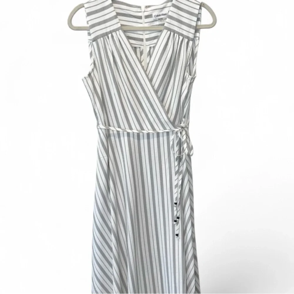 Calvin Klein Gray White Stripe Wrap Maxi Dress Size 10 - Picture 3 of 10